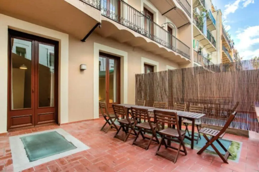 Bright And Modern 4Bedroom With Terrace In Las Ramblas P1 バルセロナ スペイン